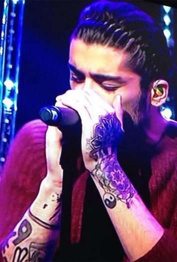 Zayn Malik’s New Tattoo Divides One Direction Fans